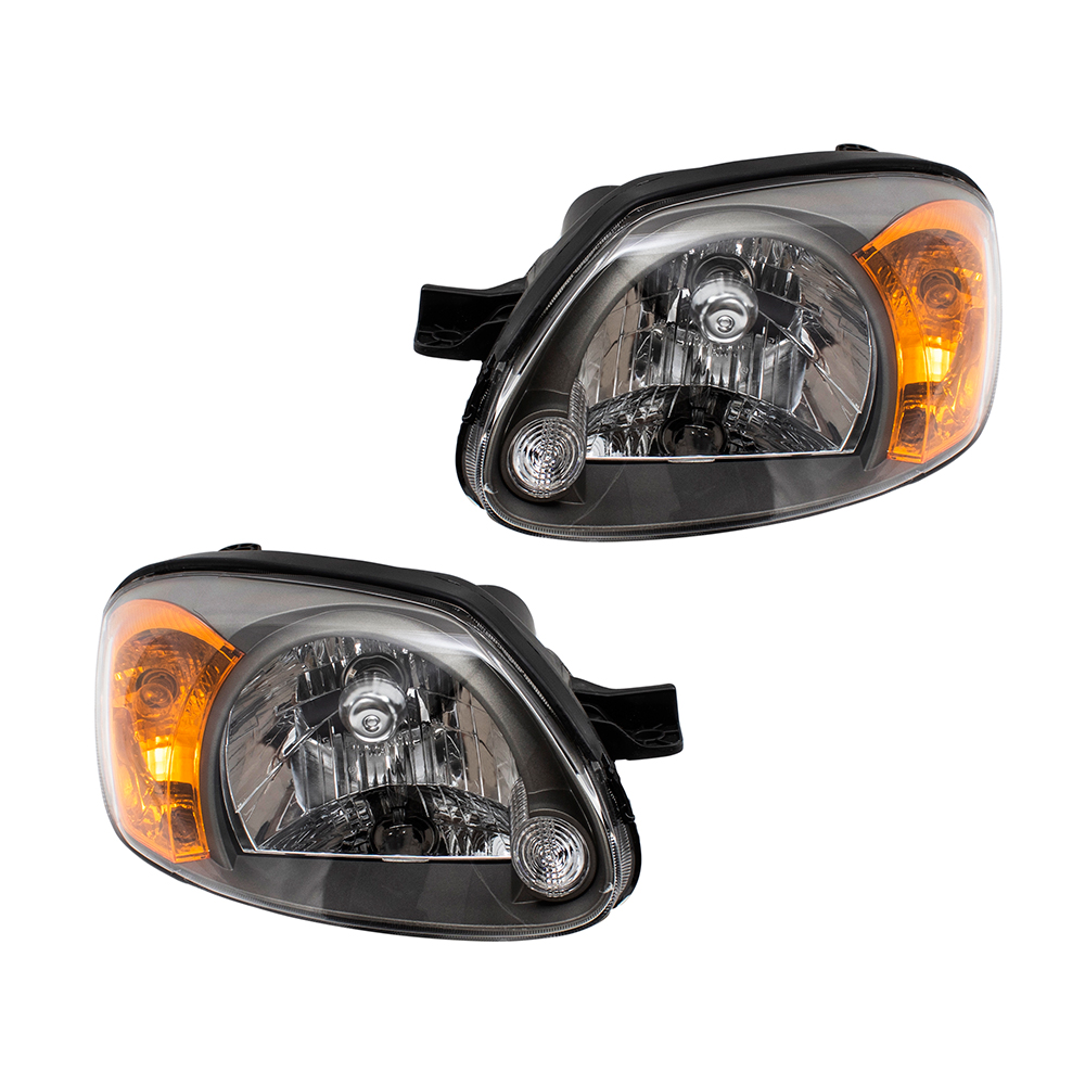 0305 Hyundai Accent Set of Headlights