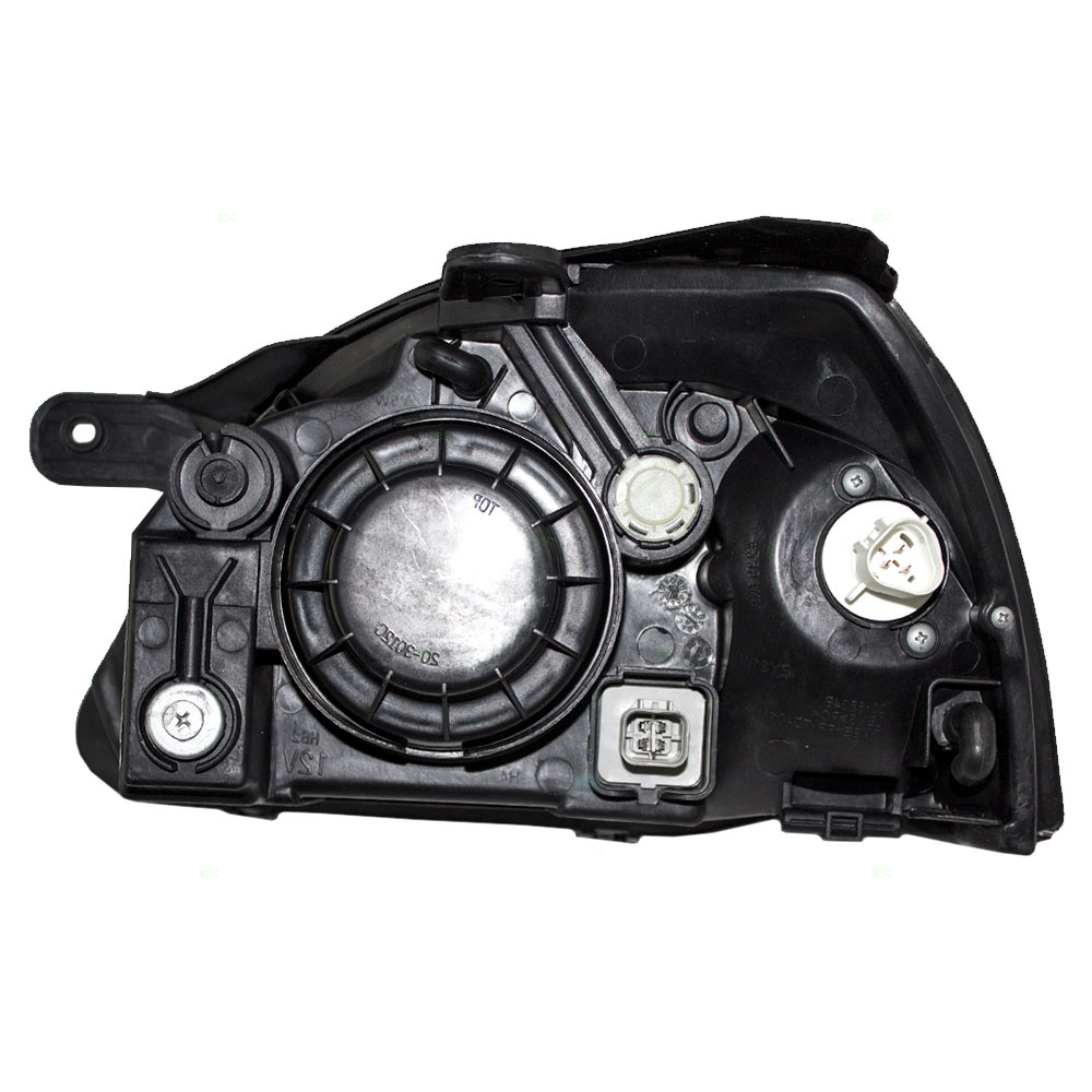 20032005 Kia Rio Passengers Headlight Assembly