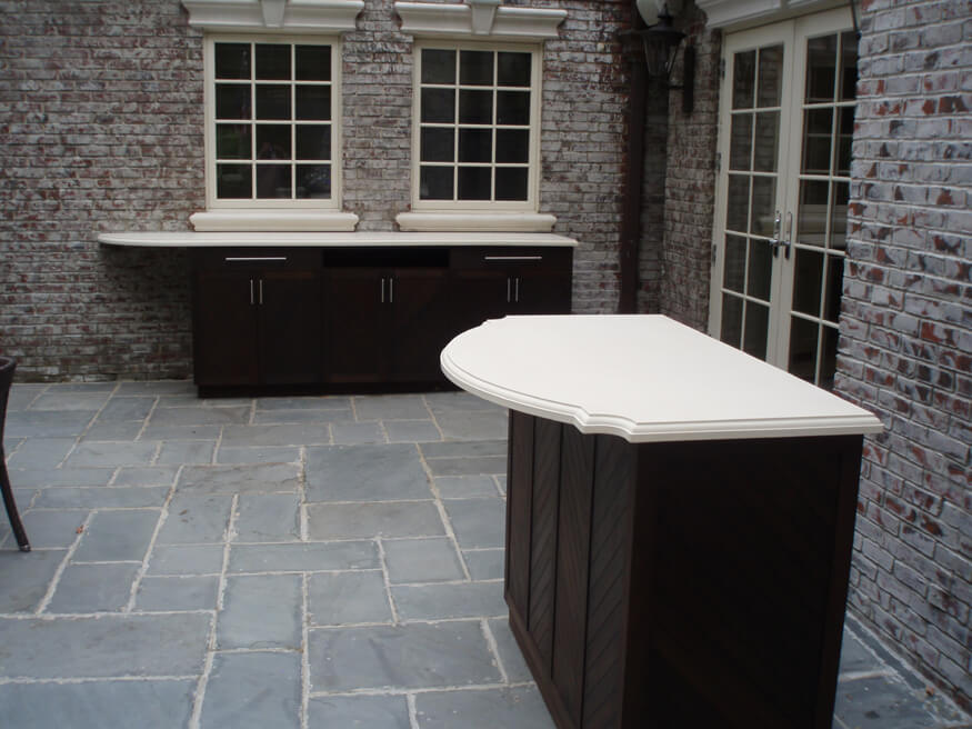 White Concrete Countertop In Exterior Courtyard Brooks Custom