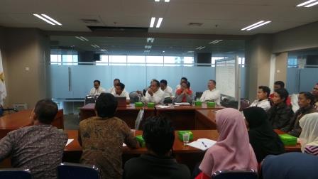 SAMBUTAN PNERIMAAN BPBD DKI. Pengurus BPBD dipimpin Bpk Bambang memberikan sambutan dan materi manajemen banjir Jakarta.