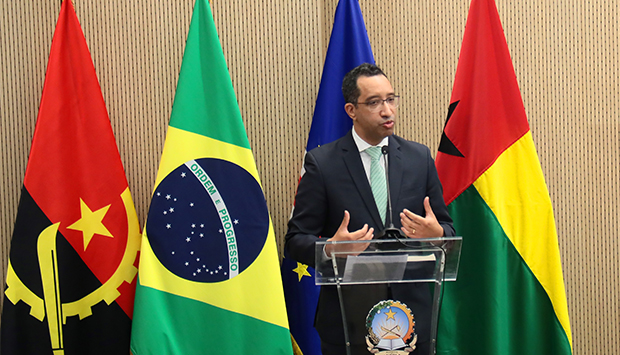  PRESIDENTE DA CJCPLP ENCERRA SEMINÁRIO COM RECOMENDAÇÃO Á COOPERAÇÃO  E ANÚNCIO DE NOVAS INICIATIVAS