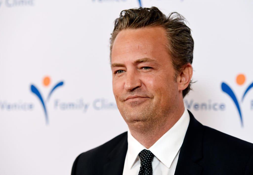 MÉDICO DECLARA-SE CULPADO POR FORNECER DROGA QUE MATOU MATTHEW PERRY