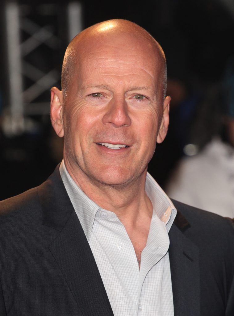 BRUCE WILLIS PERDE FALA E MOBILIDADE COM AGRAVAMENTO DA DEMÊNCIA