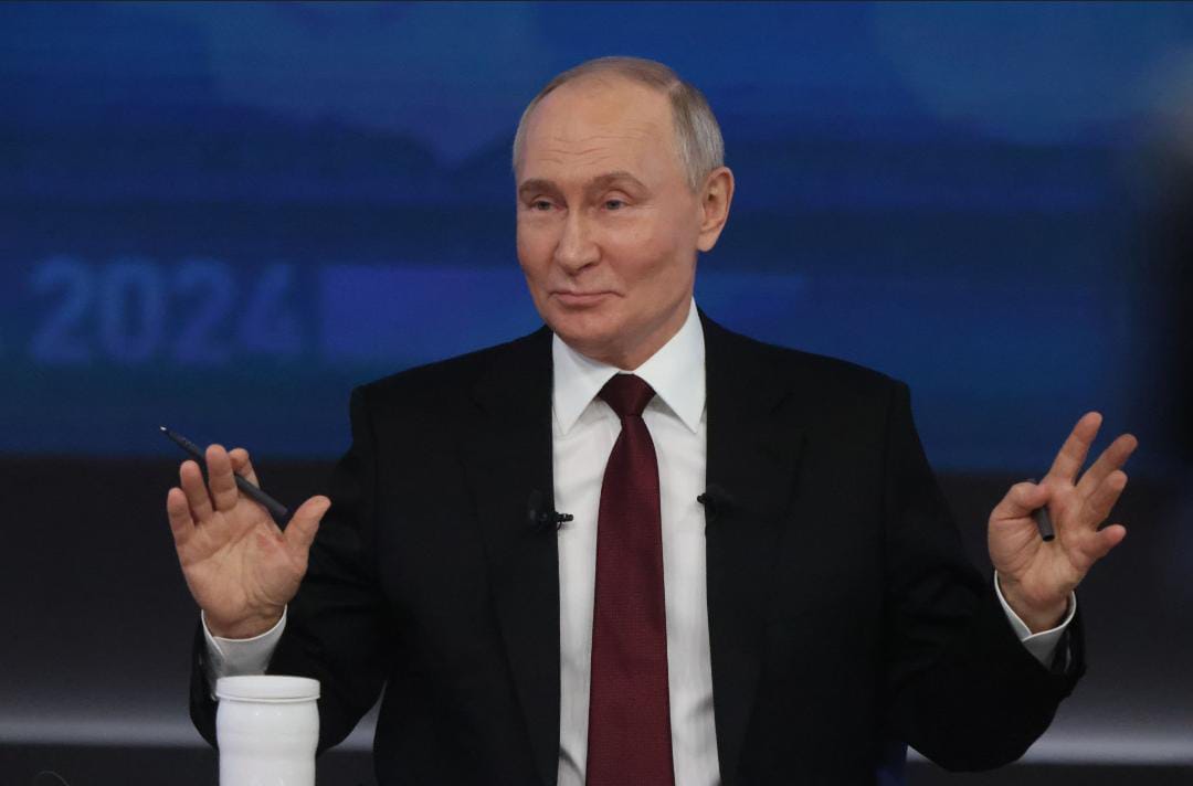 PUTIN E TRUMP PREPARAM ENCONTRO HISTÓRICO PARA DISCUTIR FIM DA GUERRA NA UCRÂNIA