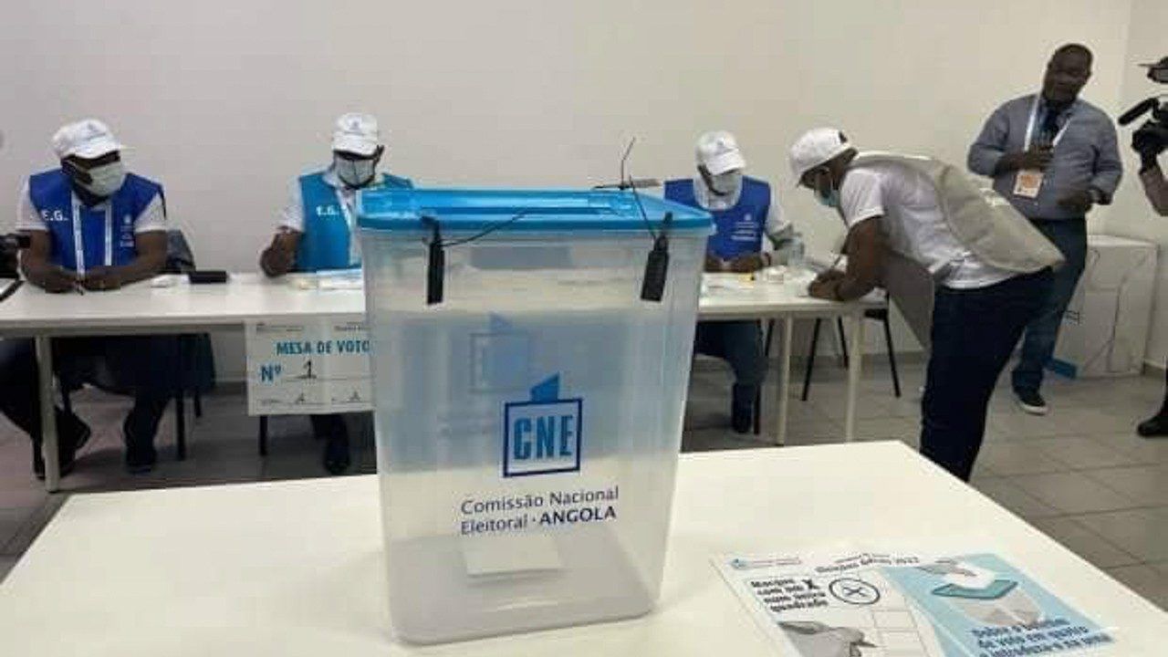 BILHETE DE IDENTIDADE PASSA A SER O ÚNICO DOCUMENTO NECESSÁRIO PARA VOTAR EM ANGOLA