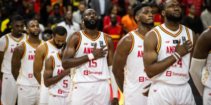 ANGOLA E CABO VERDE DISPUTAM VAGA NA FINAL DO AFROBASKET 2025