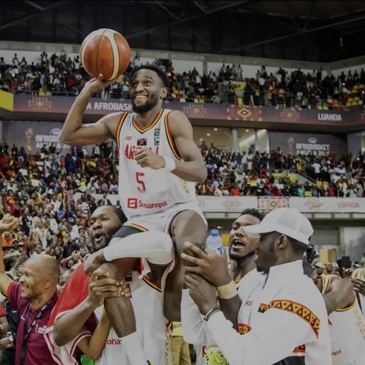 DUNDÃO BRILHA E COLOCA ANGOLA NAS MEIAS-FINAIS DO AFROBASKET 2025