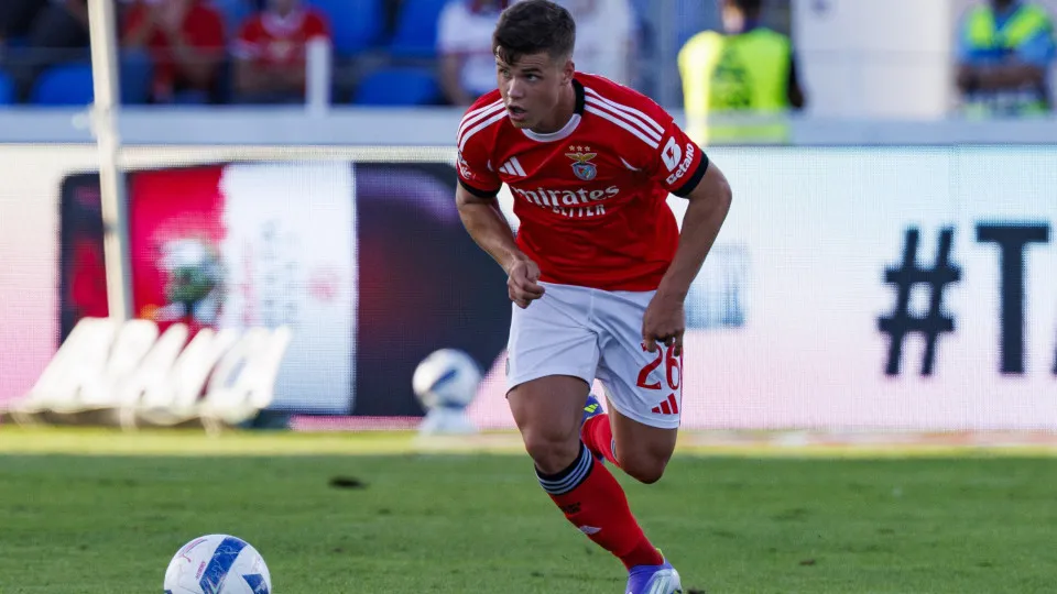 SAMUEL DAHL GARANTE PERMANÊNCIA NO BENFICA: "QUERO DEIXAR A MINHA MARCA"