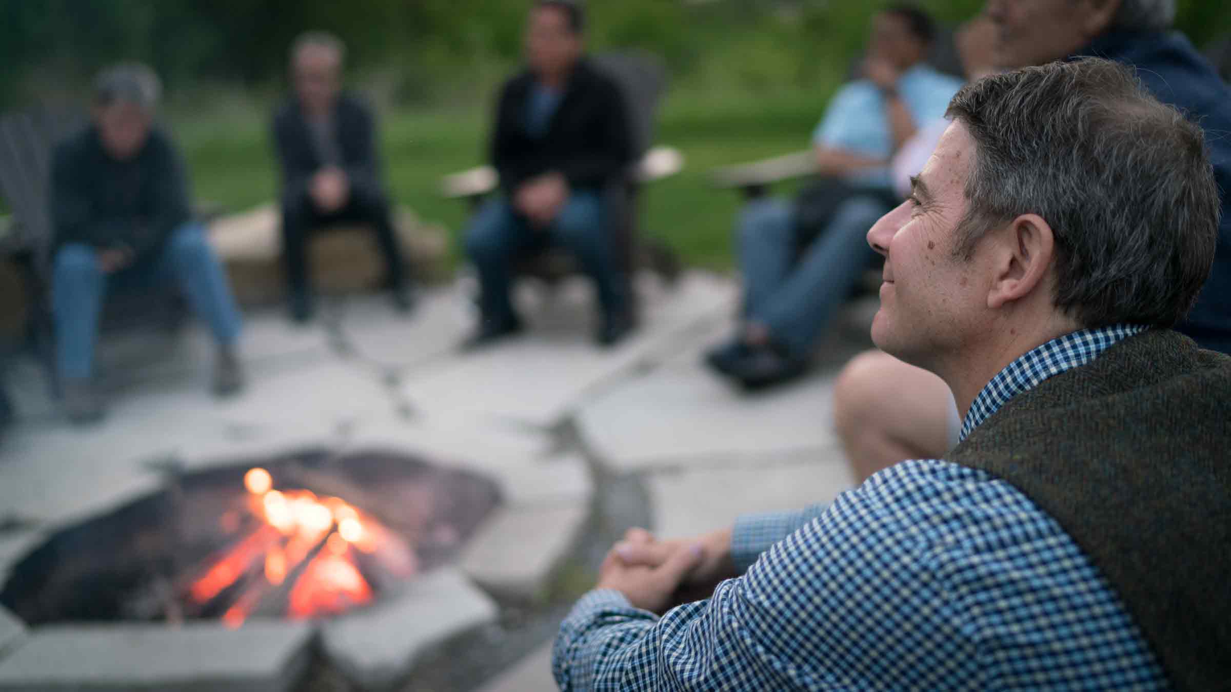 9 Caregiver Support Groups that Help Caregivers in Need