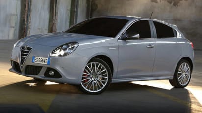 Alfa Romeo Giulietta Used Review 2011 2014 Carsguide