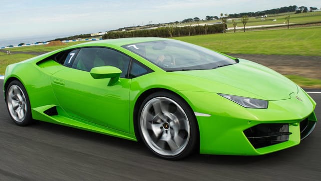 2016 Lamborghini Huracan Lp 580 2 Review Quick Track