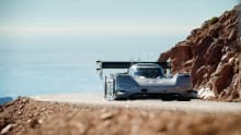 Volkswagen I.D. R 2018 destroys Pikes Peak record: Video Volkswagen I.D. R 2018 destroys Pikes Peak record: Video
