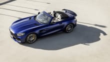 Mercedes-AMG GT R Roadster 2020 revealed: fire-breathing coupe loses its head Mercedes-AMG GT R Roadster 2020 revealed: fire-breathing coupe loses its head