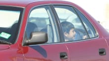 Summer heat prompts kids in cars warning Summer heat prompts kids in cars warning