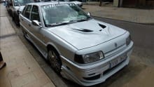 Crazy Renault 21 dressed to extremes Crazy Renault 21 dressed to extremes