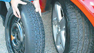 Ford follows Holden's lead