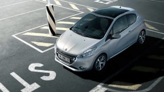 Peugeot eyes VW sales