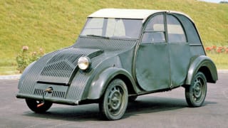Citroen 2CVs hidden in WWII