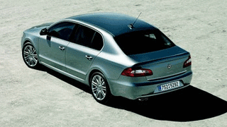 Skoda Superb revealed