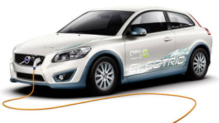 Volvo electric and hybrid roll-out