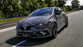 Renault Megane RS 2018 to get dual-clutch auto for first time