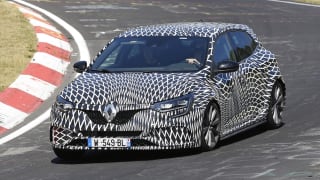 Renault Megane RS 2018 spotted hot-lapping Nurburgring