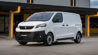Peugeot vans equipped with standard AEB