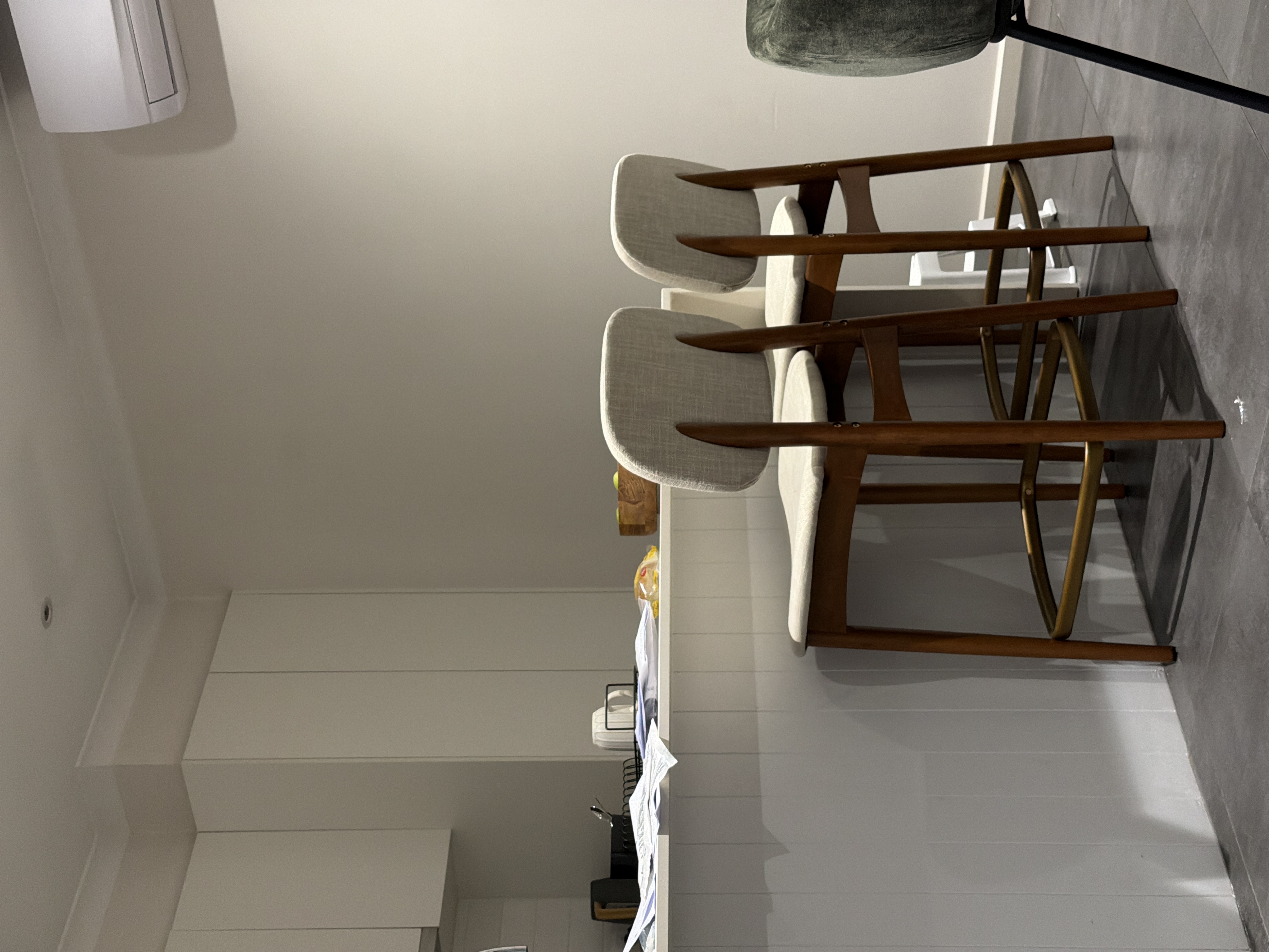 I’m so obsessed with my castlery stool bar chair,