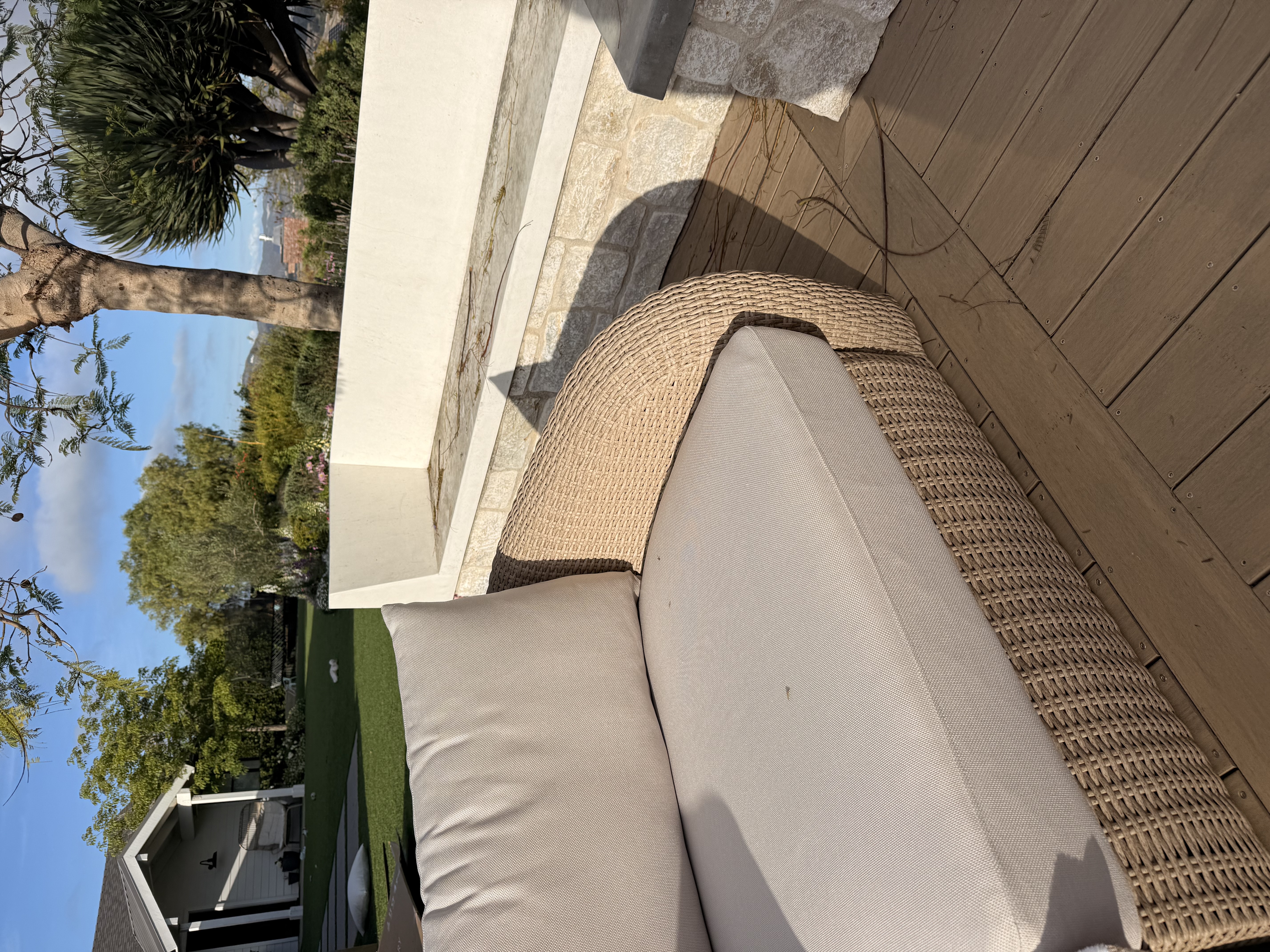 Outdoor Lounge Set for the WIN!!!!