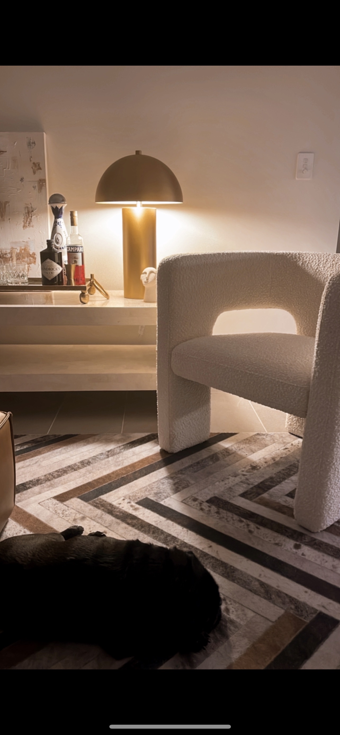 Gorgeous chair!