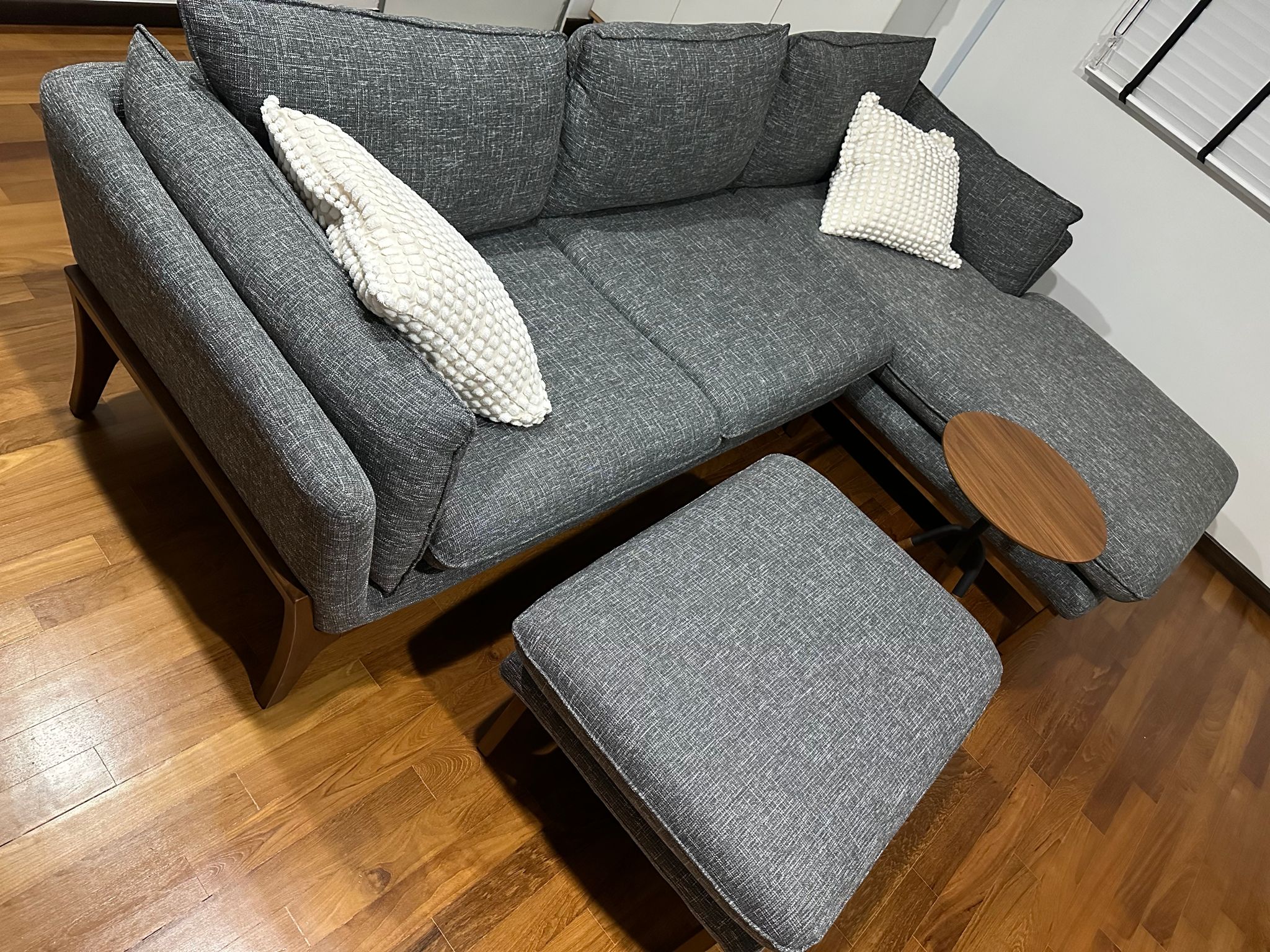 Remi Chaise Sectional with ottoman