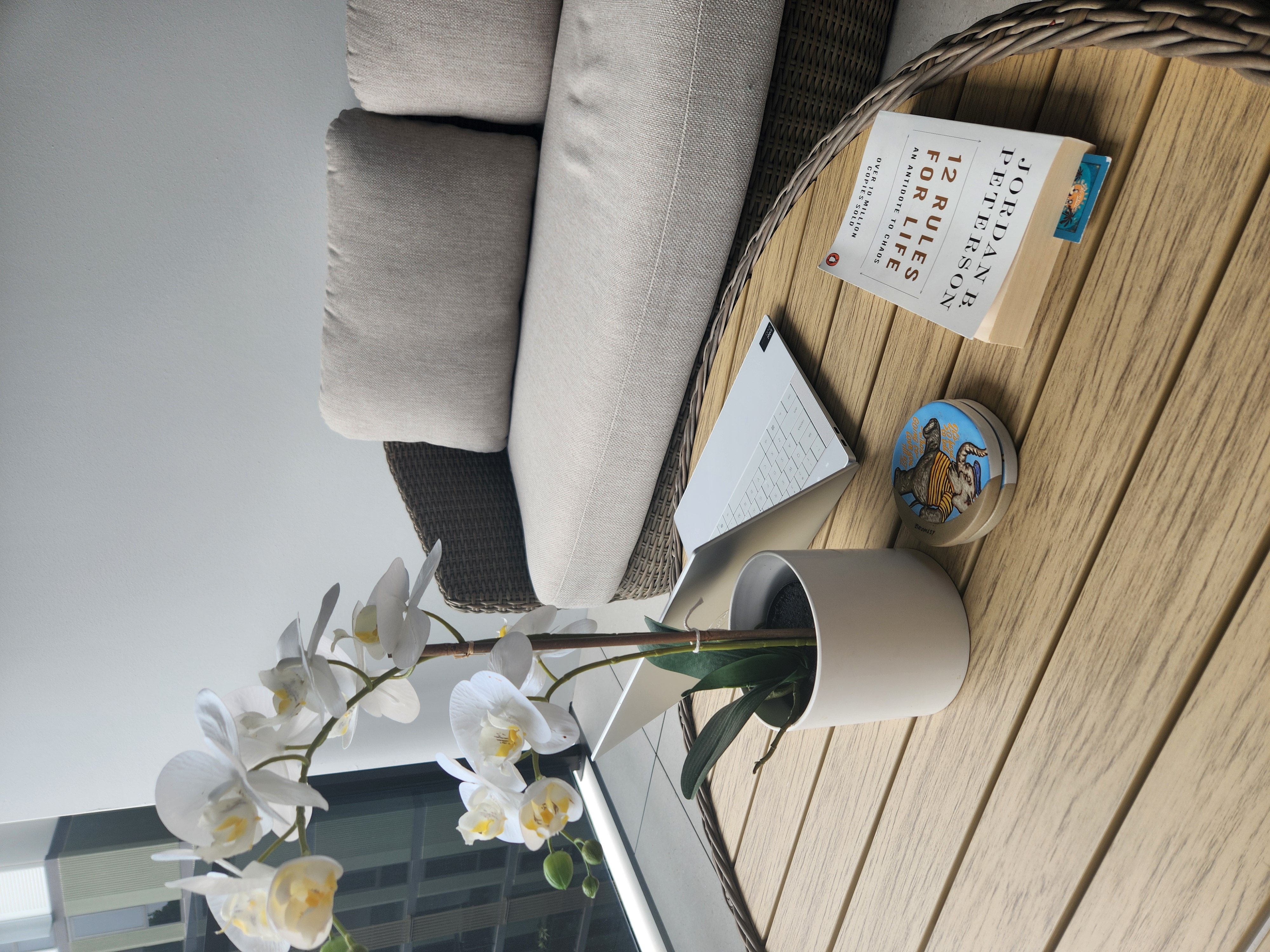 Simple, stylish and comfortable!
