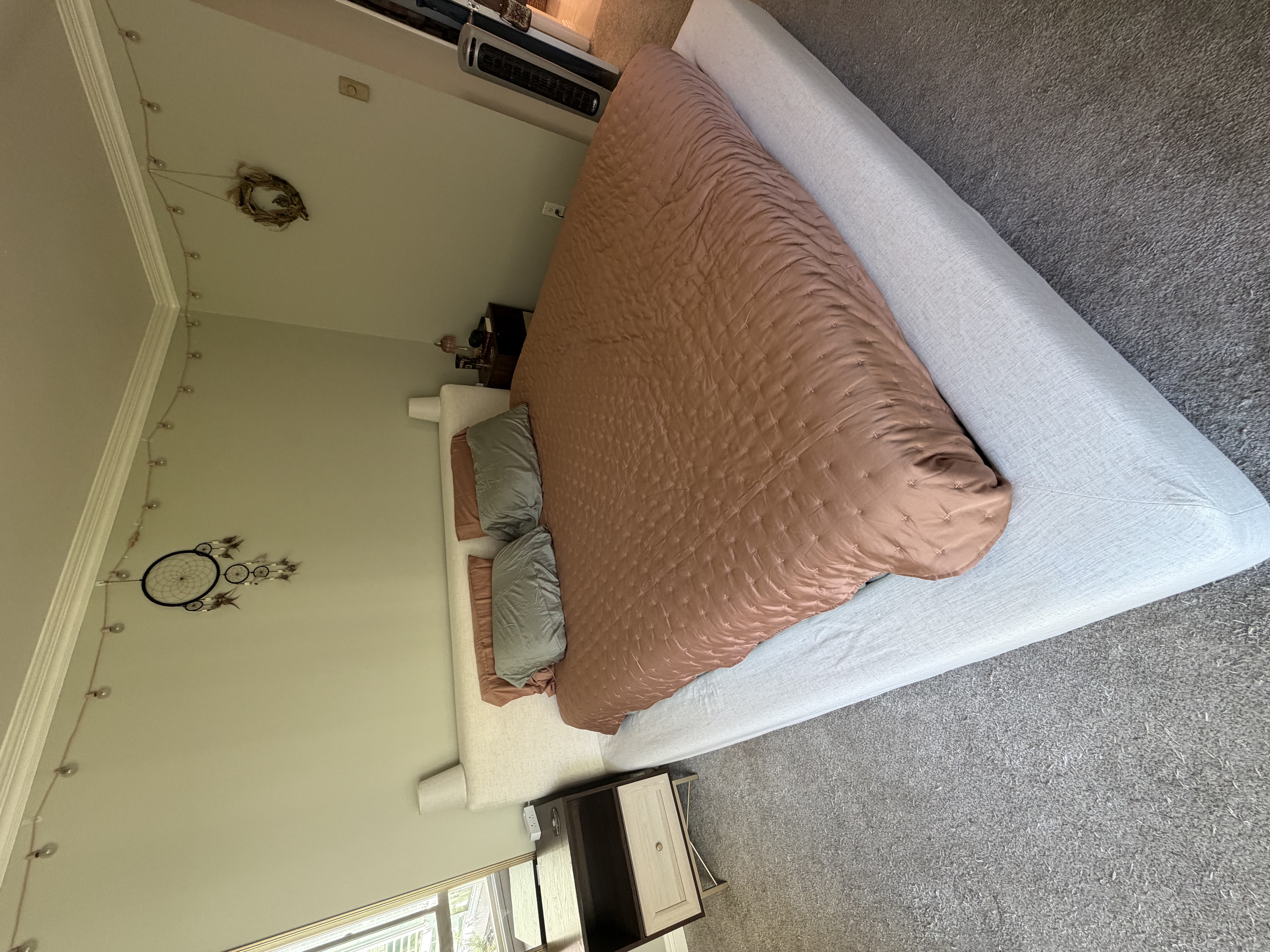 Beautiful bed!