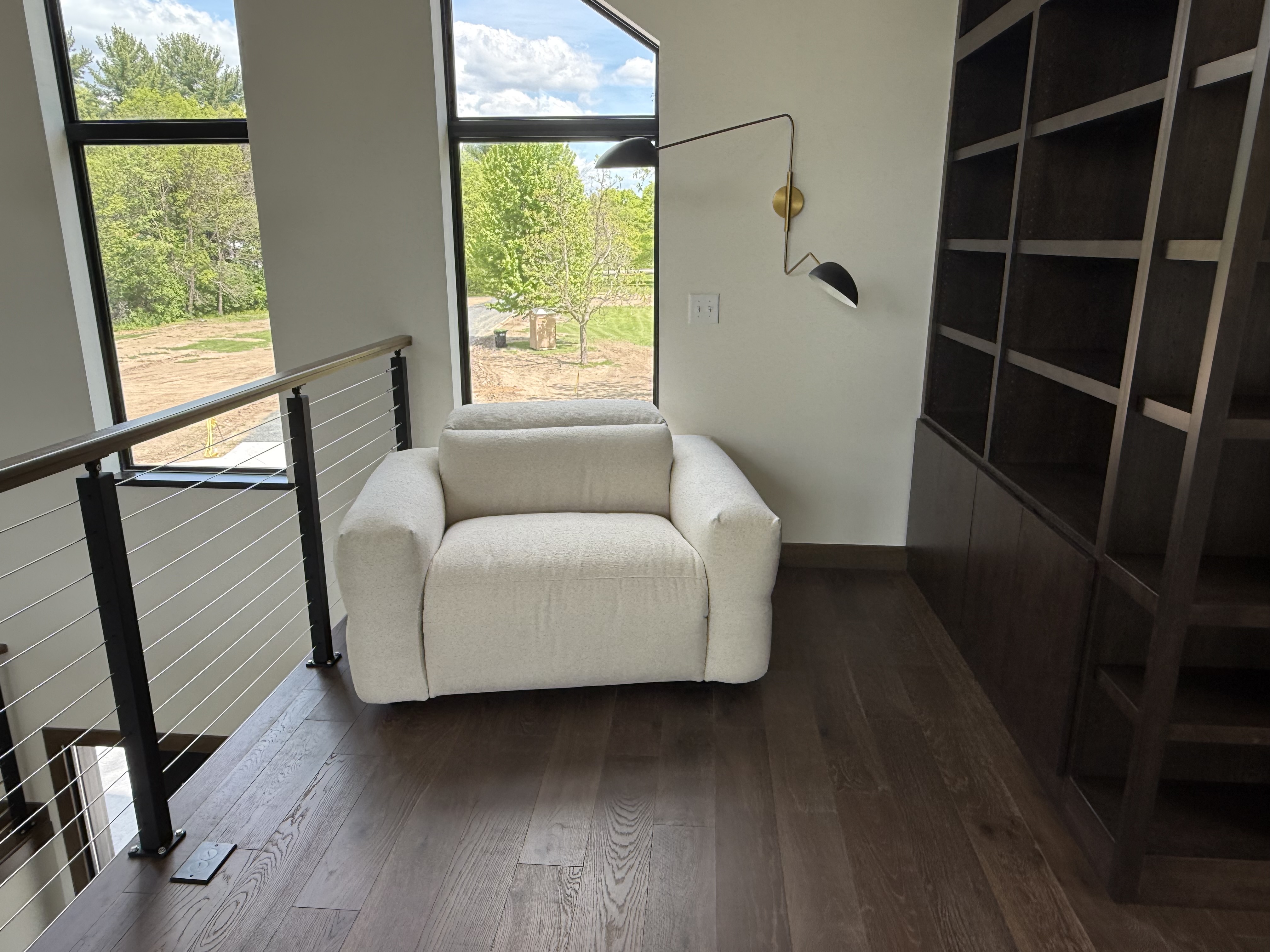 Jaron Wide Arm Recliner Chair - Perfection!