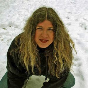 Profile picture of Suzanne McMinn
