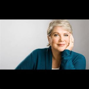 Profile picture of Julia Sweeney