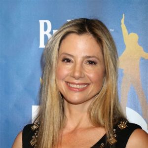 Profile picture of Mira Sorvino