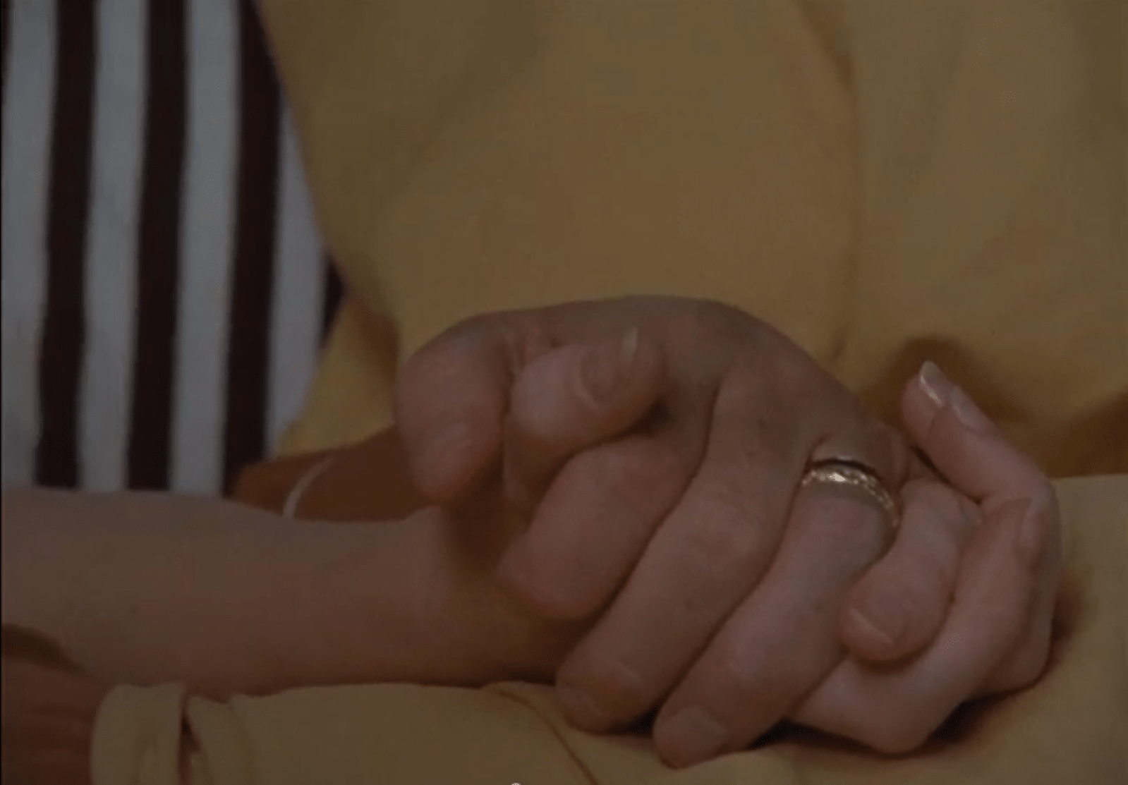 CAPTURES DES REGARDÉS - charlotte el moussaed