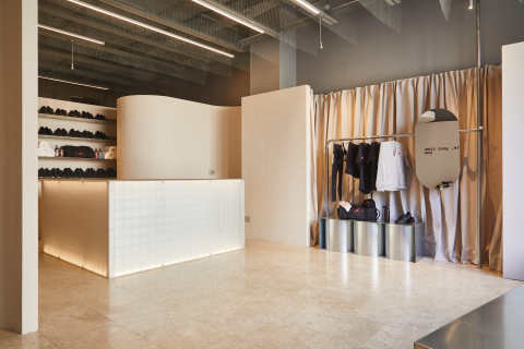 gallery visual content