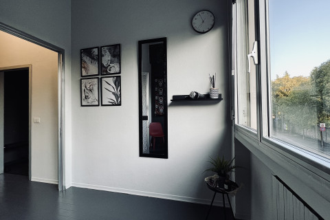gallery visual content