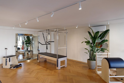 gallery visual content