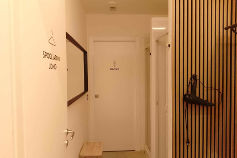 gallery visual content