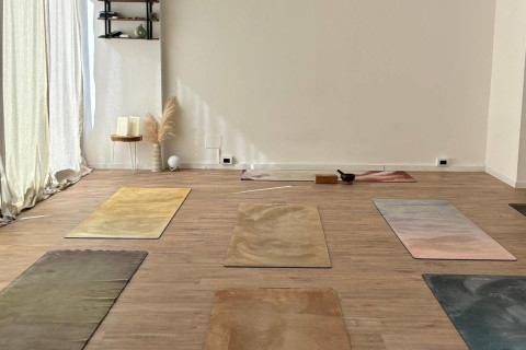 gallery visual content