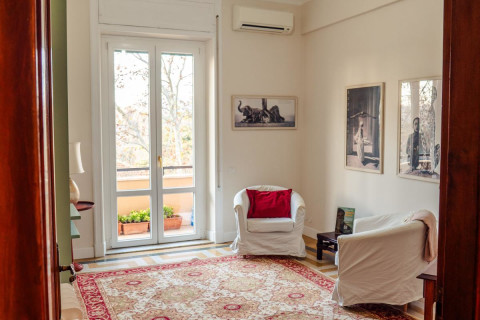 gallery visual content