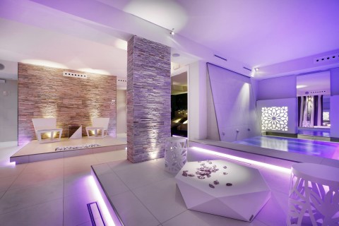 gallery visual content