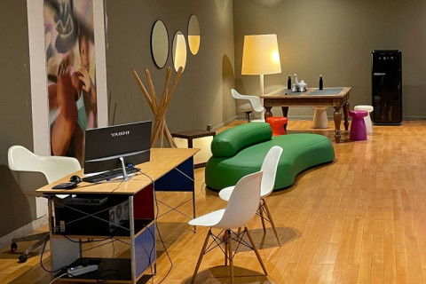 gallery visual content
