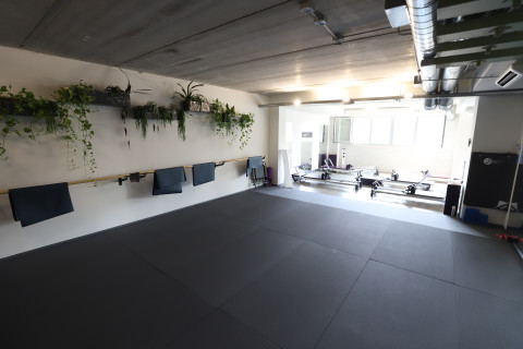 gallery visual content