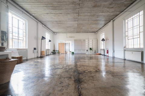 gallery visual content