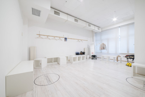 gallery visual content