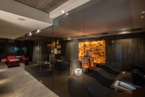 gallery visual content